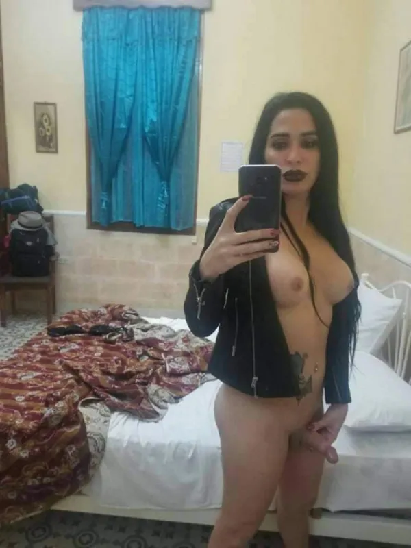ENNIF Avatar Bg