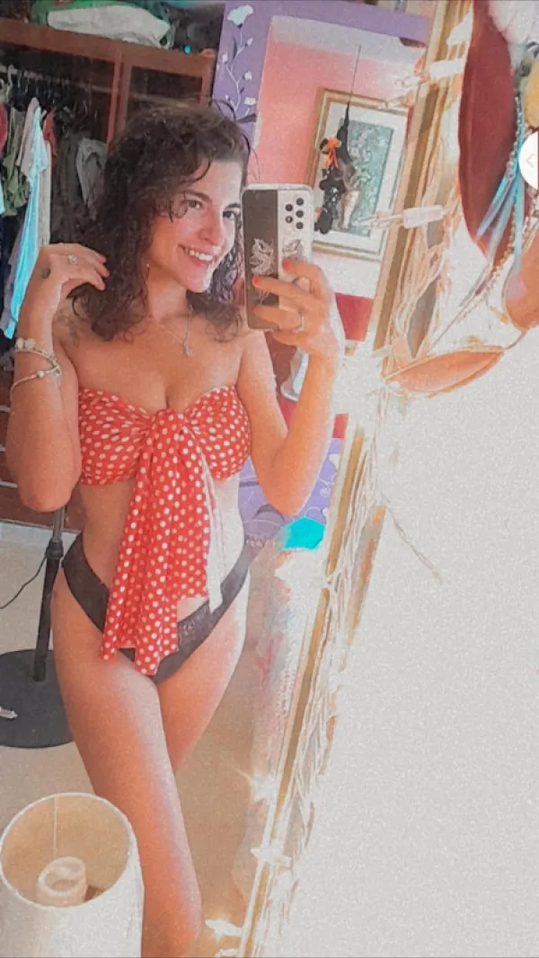 Gata Avatar Bg