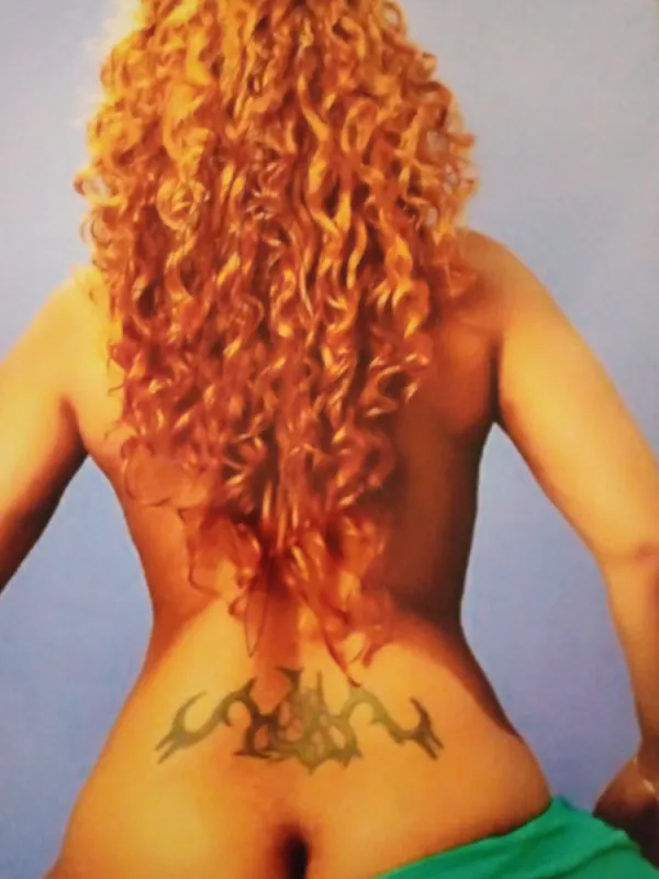 Damaris Avatar Bg