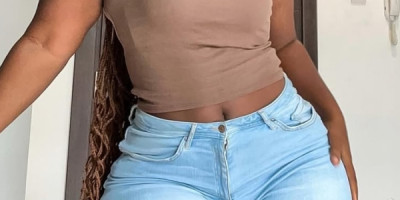 Charmante escorte noire ébène en forme Parcelles U 08 787377988