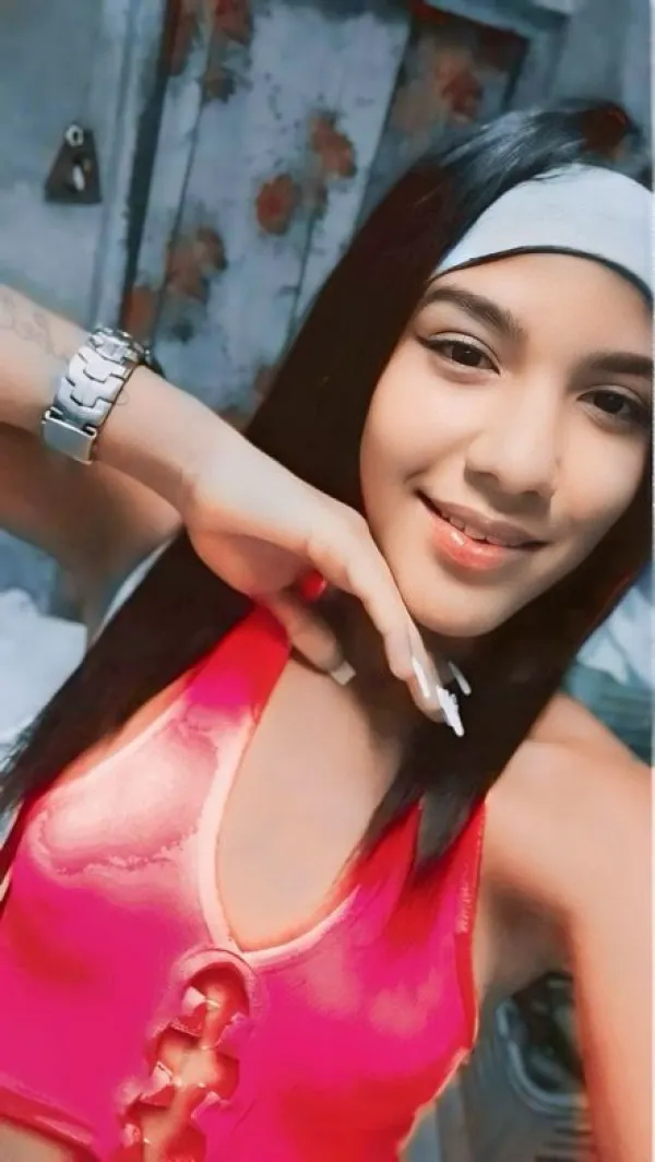 Helen Avatar Bg