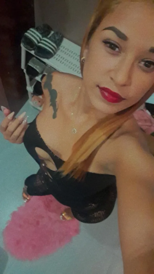 Yesi Avatar Bg