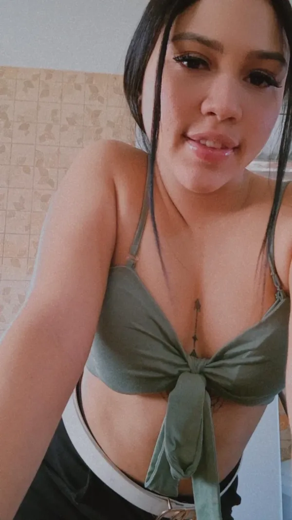 La Chiqui Avatar Bg
