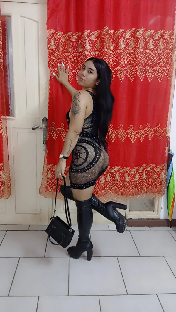 Chiquitica Linda Avatar Bg