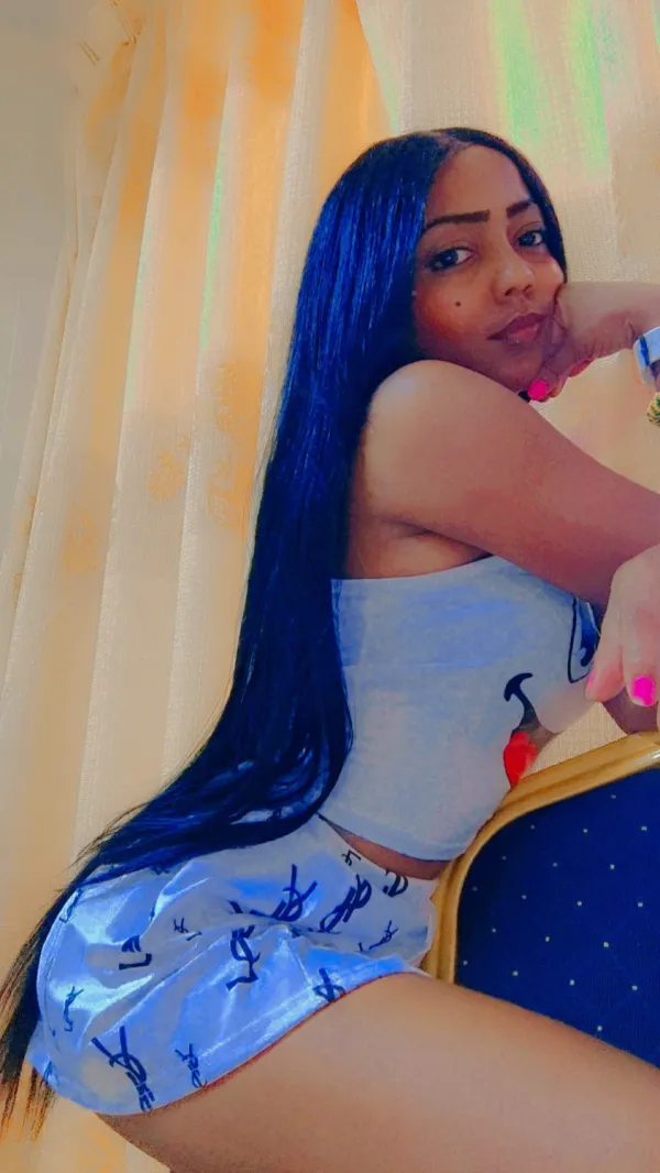 Liusca Avatar Bg