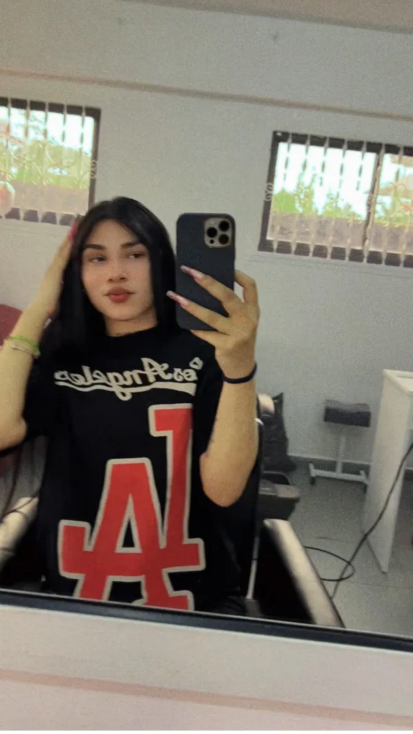 Kim Avatar Bg