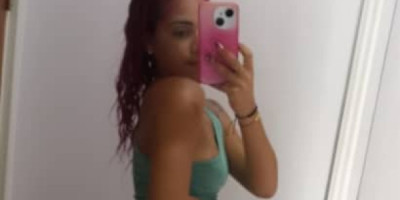 Hola soy la peli roja nueva aki en surinam