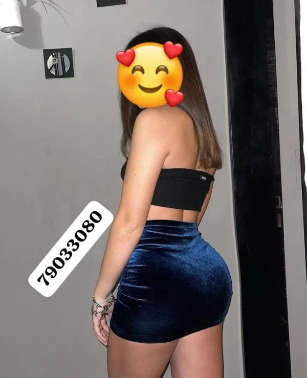 Hilary Avatar Bg