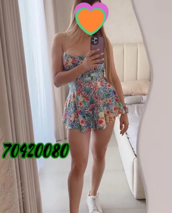 Ceci Avatar Bg