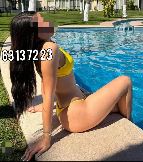 CAMILA Avatar Bg