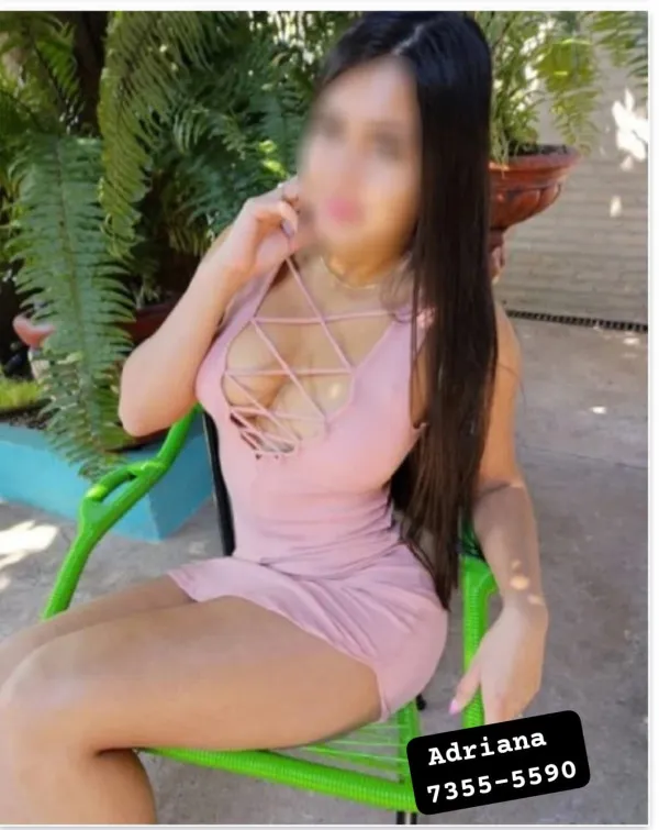Paola Avatar Bg