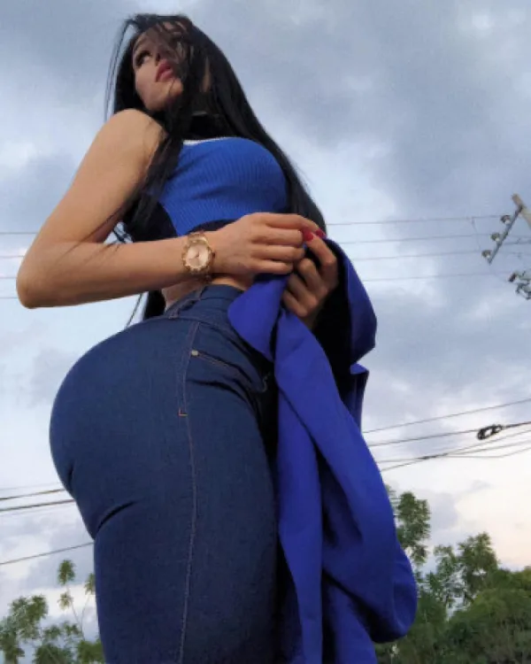 Sofía Avatar Bg
