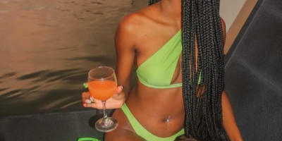 Escort overnight stay weekend companion massage