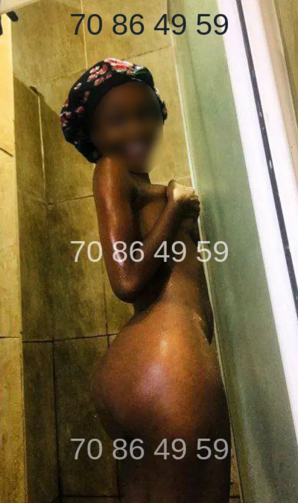 228 GirlFriend Experience Avatar Bg