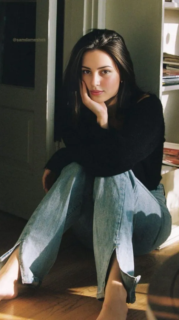 Maria Avatar Bg