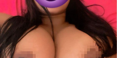 Soy mia una chica muy sexi dispuesta a complacerte en todo