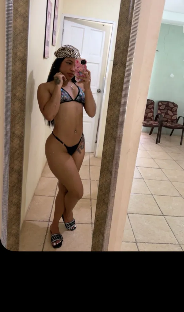 Sofia Mendaza Avatar Bg