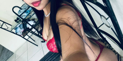 Hola soy Alejandra tengo 18 años de edad estoy nueva