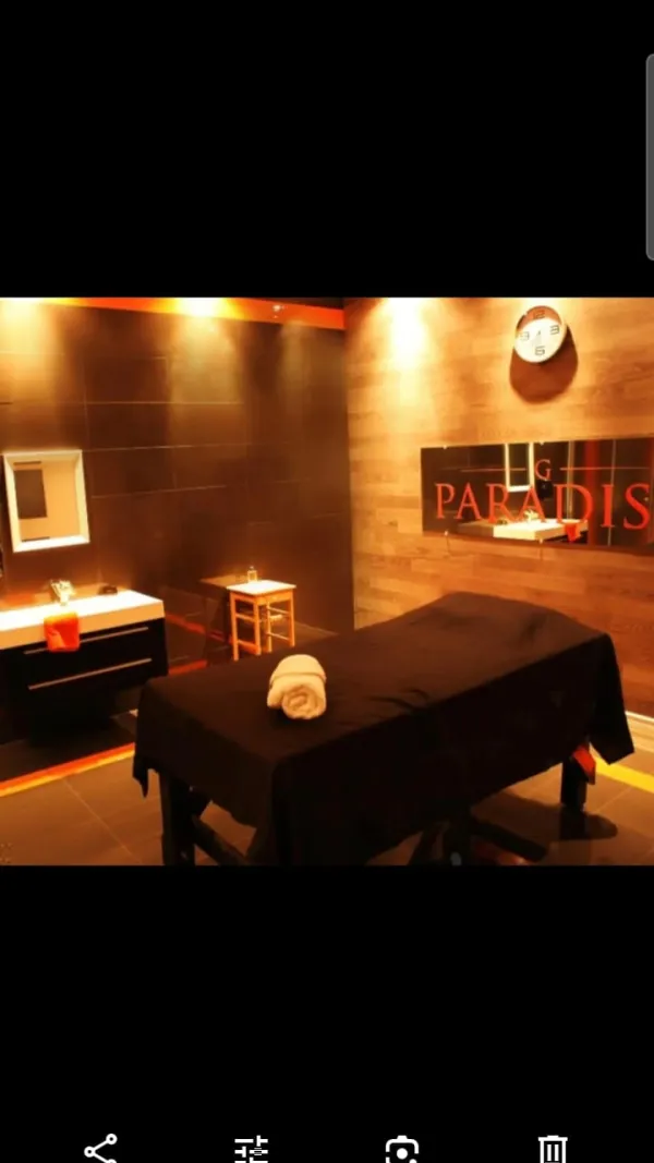 Gentlemen Paradise Spa Avatar Bg