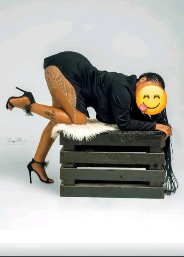 Sabrina Avatar Bg