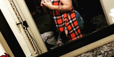 DeliciousRedd Hi fellas it's Redd I'm here n available 24 7 call or text I