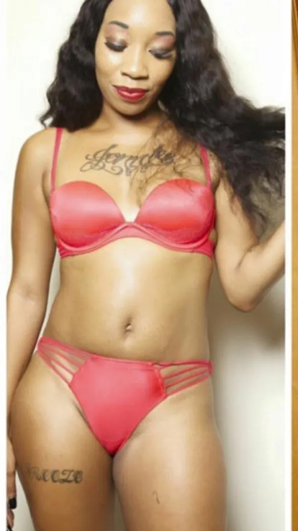 Sabrina916 Avatar Bg