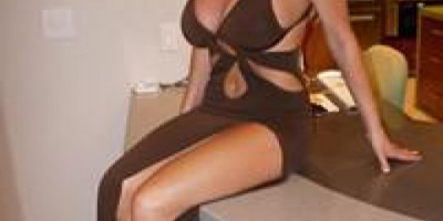 VERY BUSTY 36DD I AM PAMELA 609-423-6016 VERY BUSTY OPEN MIMDED GOOD KISSES