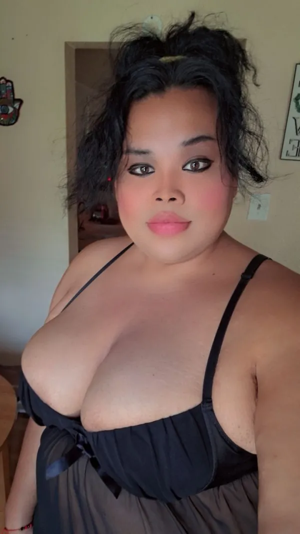 Rosita Transexual Avatar Bg
