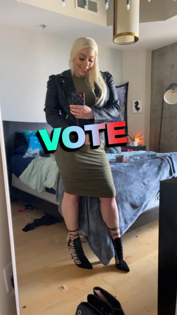 Ally Vitalli Avatar Bg