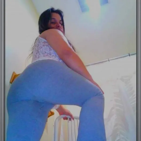 Lali Avatar Bg