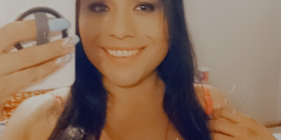 Cute trans absolutely loves to give head looking for donations HMU