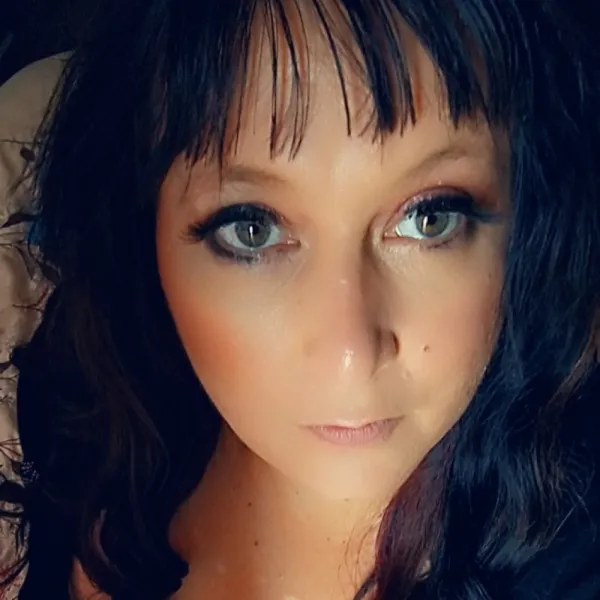 BigBootyMegs Avatar Bg
