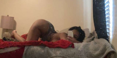 2 sexy girls for a fun time will play with anyone