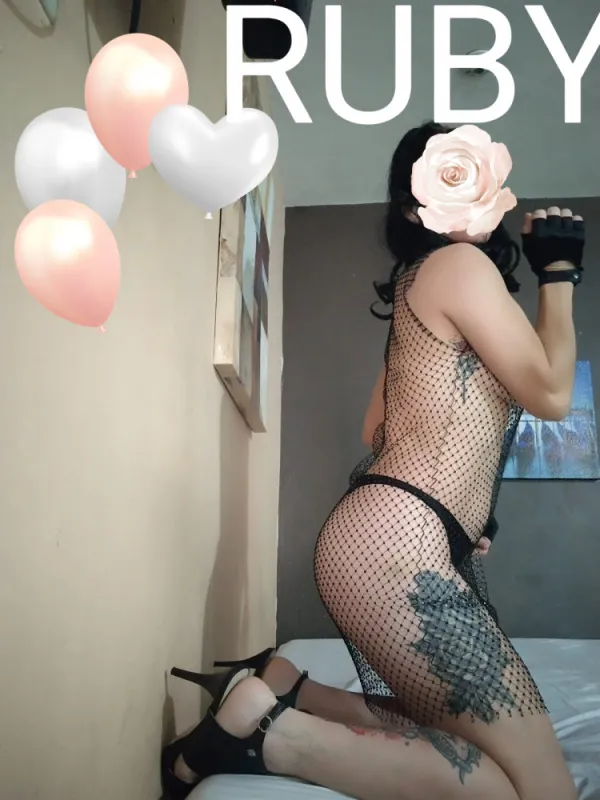 Ruby Avatar Bg