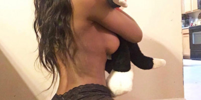 Slim Curvy petite doll Hello Gentlemen. Yes the pics are ALL ME FaceTime Fetish