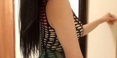 Hola amores siy esmeily Hola mis amore soy esmeilyminaya trabajo en una casa de masa