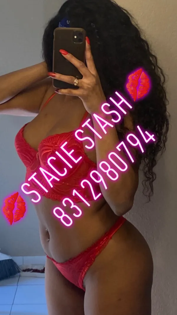 StacieStash Avatar Bg