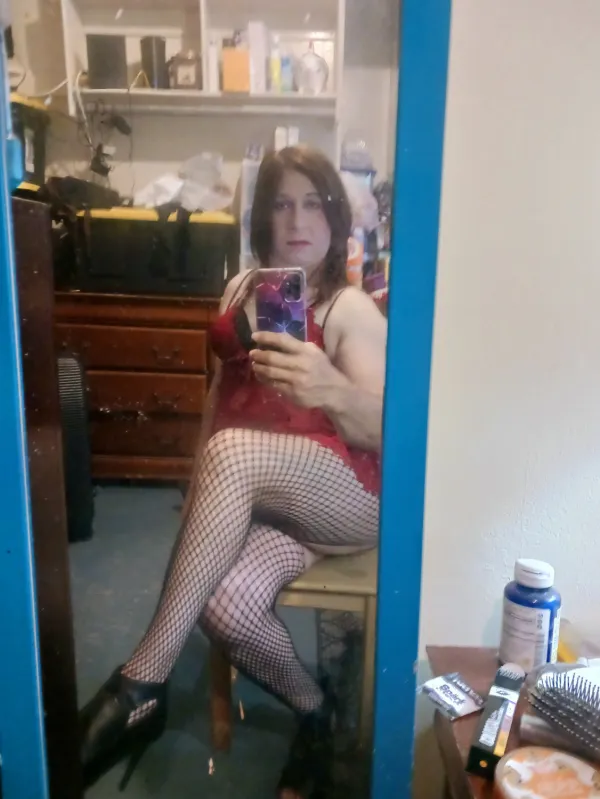 Liviana 832 Avatar Bg