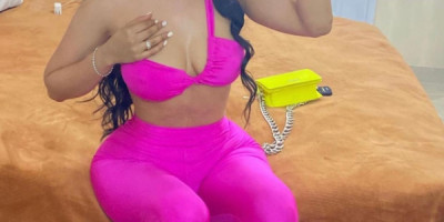 Soy chica bien caliente un placer me encantaria satisfacerte