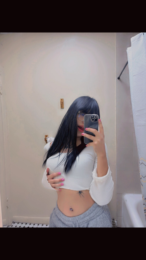 Call girl in Newark