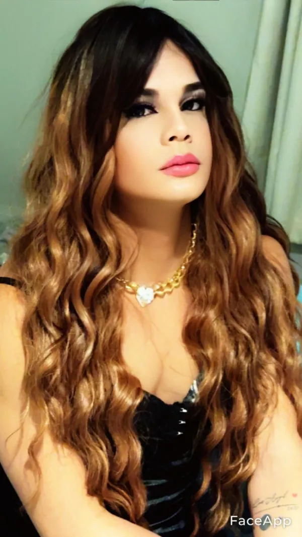 Lia Avatar Bg