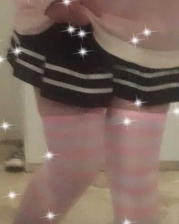 Femgirlz Avatar Bg