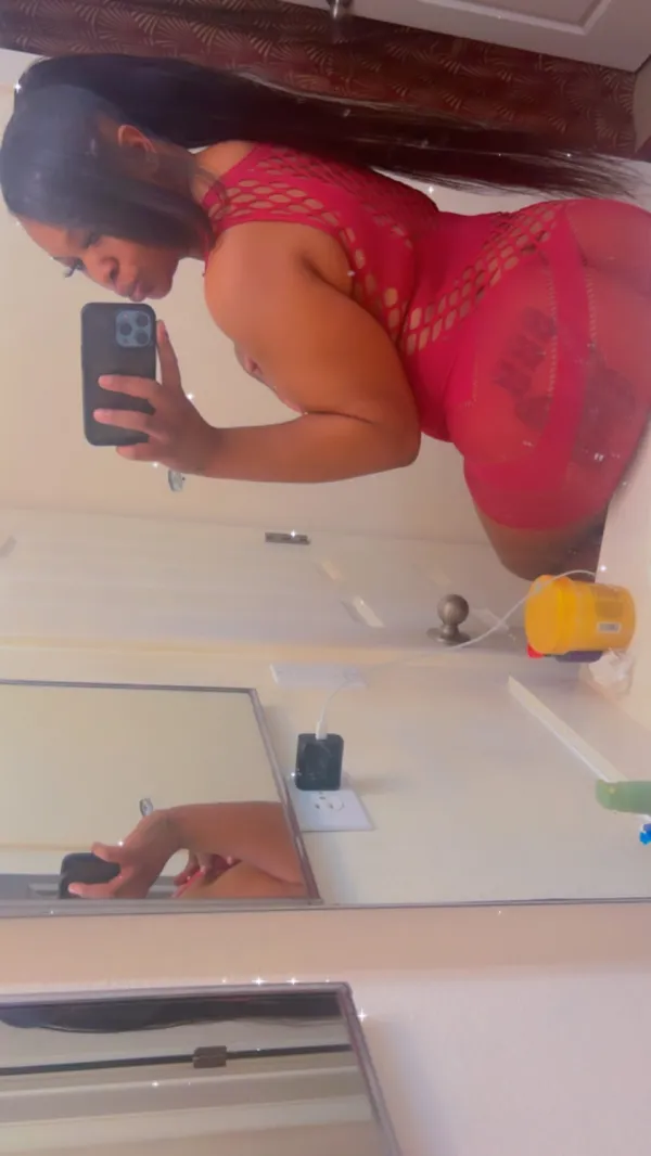 Aaliyah Avatar Bg