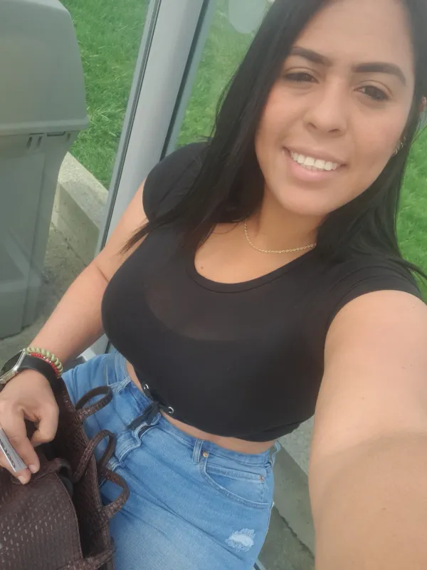 Lina Avatar Bg