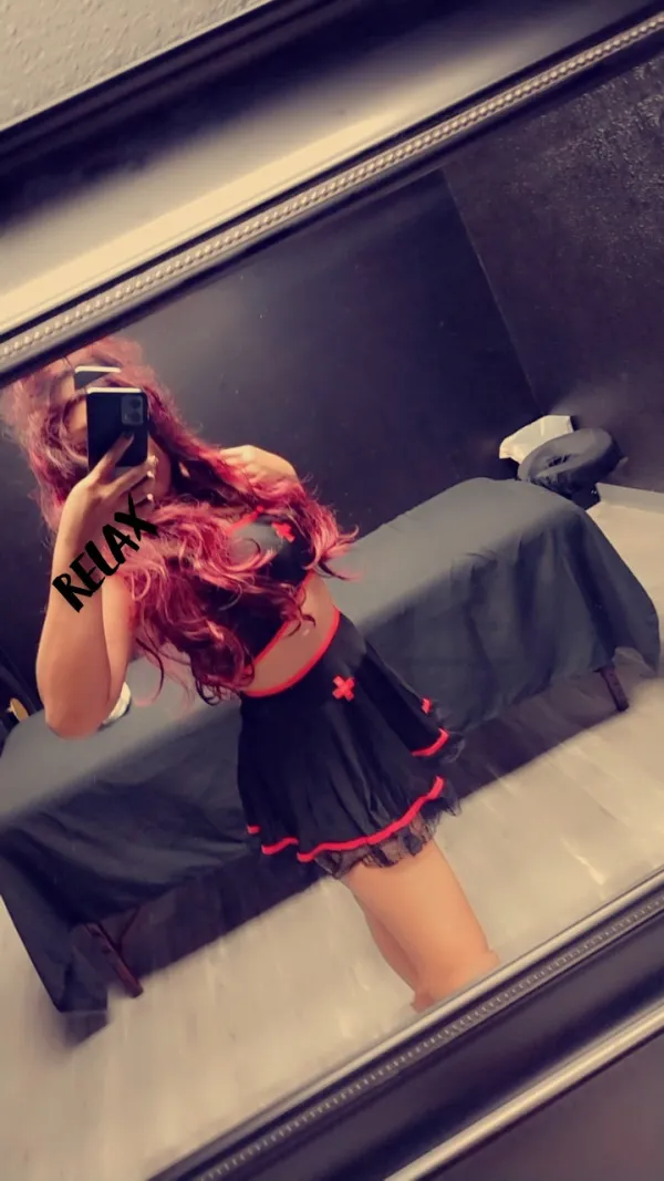 Fernandaa Avatar Bg