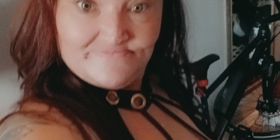 Neurotic native American beauty who is seeking to be your dirty little