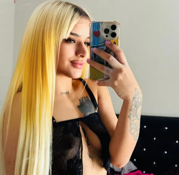 Zoé Avatar Bg