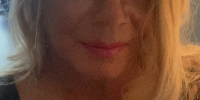 Older trans girl who loves to have some fun invite me to your party