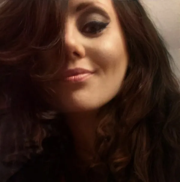 Brooke Avatar Bg