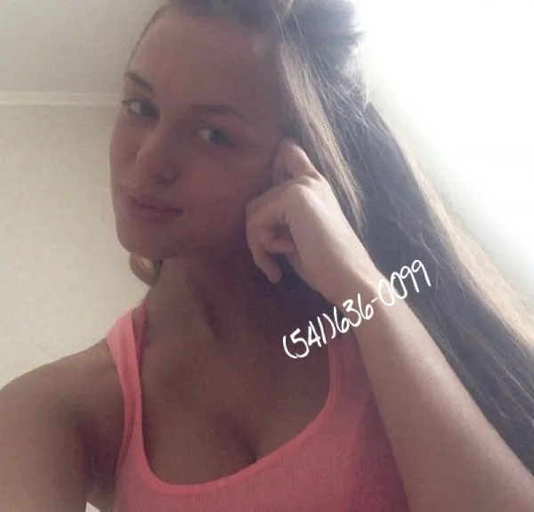 Danni2018 Avatar Bg